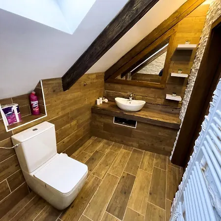 Apartmanovy Dum 13 Mezonet 2