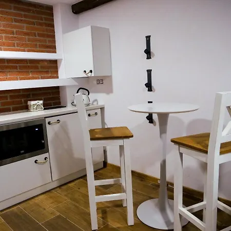 Apartmanovy Dum 13 Mezonet 2 Apartman Seč